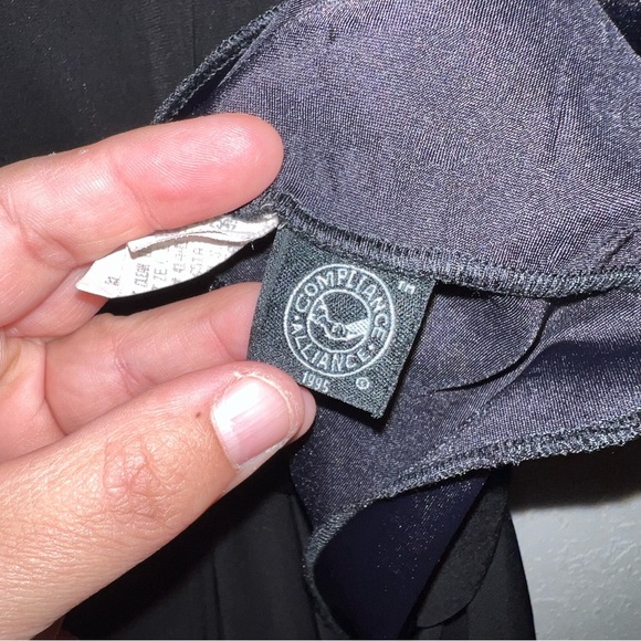 Laundry by Shelli Segal Vintage Square Neckline Black Full Length Evening Dress - Picture 15 of 16